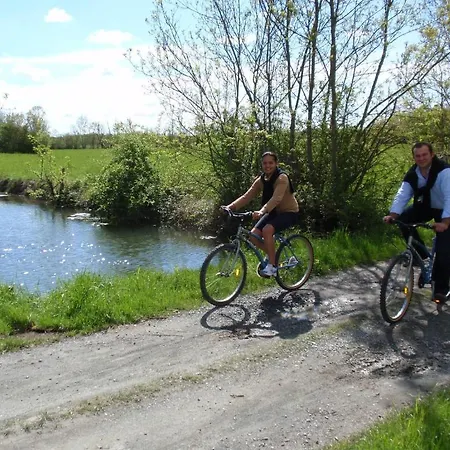 Chateau De L'abbaye - Teritoria بيت ضيافة