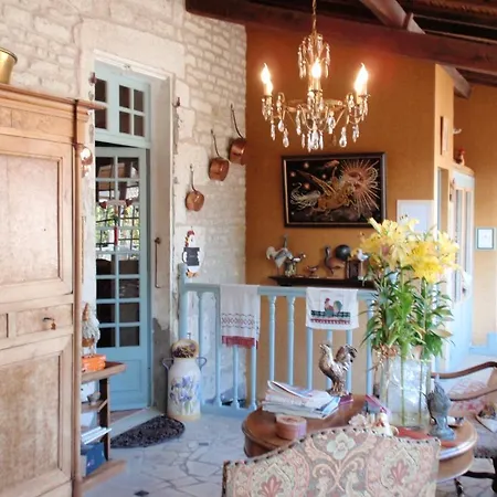 Chateau De L'abbaye - Teritoria بيت ضيافة