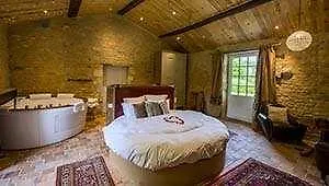 Château De L'abbaye - Les Collectionneurs Maison d'hôtes Moreilles