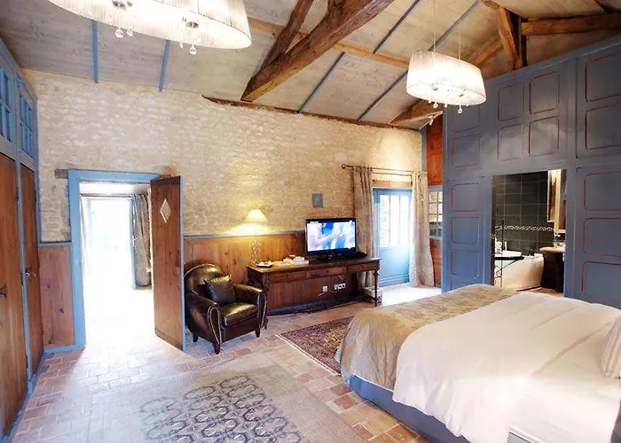 Château De L'abbaye - Les Collectionneurs Maison d'hôtes Moreilles