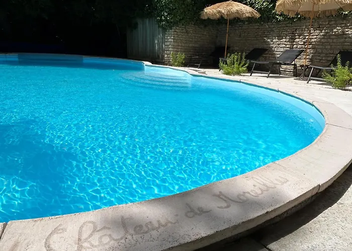 Maison d'hôtes Château De L'abbaye - Les Collectionneurs 4*